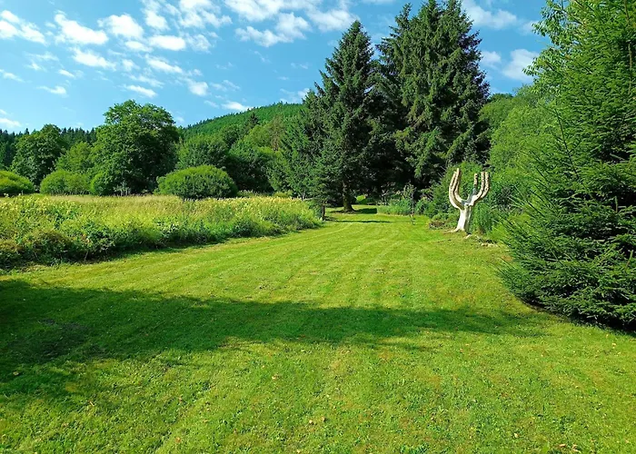 Am Hermannsberg, * Oberschönau